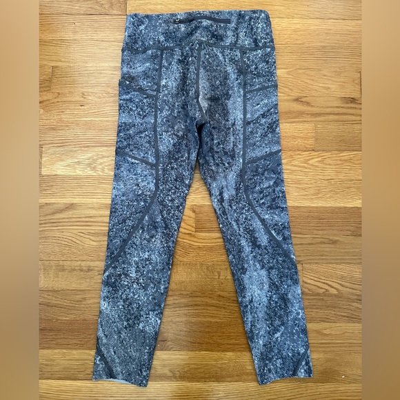 Lululemon Tight Stuff Tight II Size 4 in Area Ice Grey - Picture 3 of 15